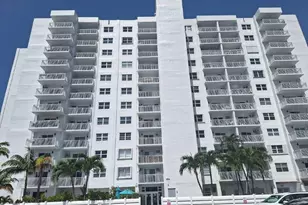 200 S Birch Rd, Fort Lauderdale, FL 33316 - Photo 2
