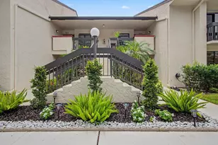 5154 Oakhill Ln, Delray Beach, FL 33484 - Photo 2