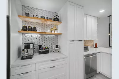 5154 Oakhill Lane #1022, Delray Beach, FL 33484 - Photo 8