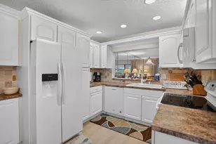 65 Pelican Pointe Dr, Delray Beach, FL 33483 - Photo 16