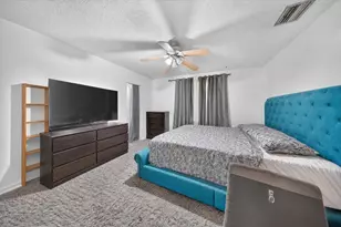2251 SW 67th Way NE, Miramar, FL 33023 - Photo 12