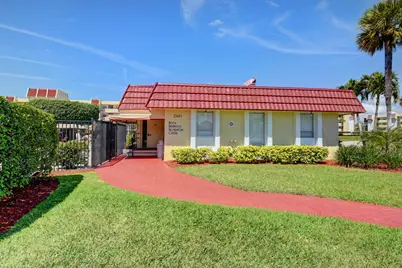23099 Barwood Lane N #306, Boca Raton, FL 33428 - Photo 32
