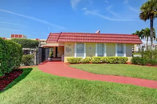 23099 Barwood Ln N, Boca Raton, FL 33428 - Photo 32