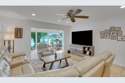 772 Nantucket Circle, Greenacres, FL 33467 - Photo 12