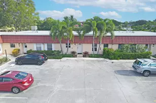 772 Nantucket Cir, Greenacres, FL 33467 - Photo 32