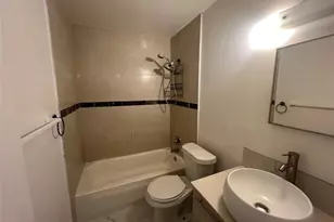 5847 Blueberry Ct, Lauderhill, FL 33313 - Photo 24