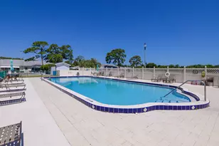 911 Savannas Point Dr, Fort Pierce, FL 34982 - Photo 32