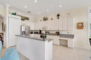 7315 Twin Falls Dr, Boynton Beach, FL 33437 - Photo 18