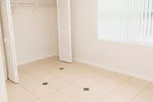 5318 Garden Hills Cir, West Palm Beach, FL 33415 - Photo 10