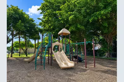 10133 Brookville Lane, Boca Raton, FL 33428 - Photo 48