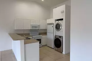 3842 SW 48th Ave, Hollywood, FL 33023 - Photo 4
