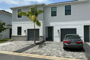 293 SW Sally Wy, Stuart, FL 34997 - Photo 1