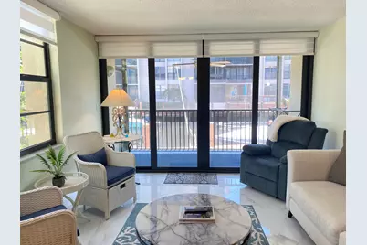 2 Royal Palm Way #101, Boca Raton, FL 33432 - Photo 2