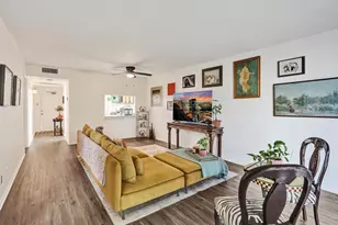 9460 Tangerine Pl, Davie, FL 33324 - Photo 10