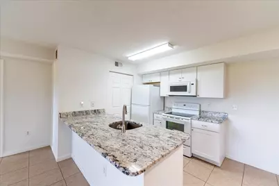 151 SW Palm Drive #106, Port Saint Lucie, FL 34986 - Photo 10