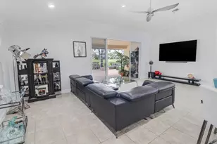 5671 S Fountains Dr S, Lake Worth, FL 33467 - Photo 6