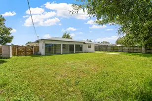 722 SE Arton Ln, Port Saint Lucie, FL 34983 - Photo 94