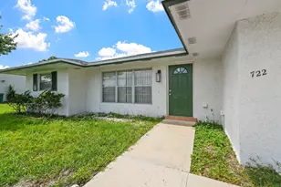 722 SE Arton Ln, Port Saint Lucie, FL 34983 - Photo 14