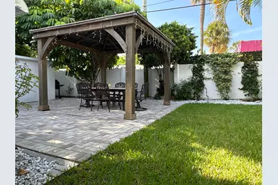 368 Plymouth Road, West Palm Beach, FL 33405 - Photo 2