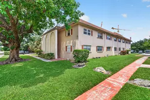 450 SW 2nd Ave, Boca Raton, FL 33432 - Photo 42
