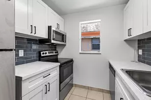 450 SW 2nd Ave, Boca Raton, FL 33432 - Photo 1