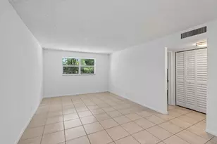 450 SW 2nd Ave, Boca Raton, FL 33432 - Photo 4
