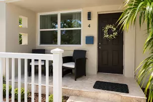 17 NE 9th Ave, Fort Lauderdale, FL 33301 - Photo 2