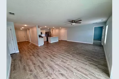 692 SW Hamberland Avenue, Port Saint Lucie, FL 34953 - Photo 8