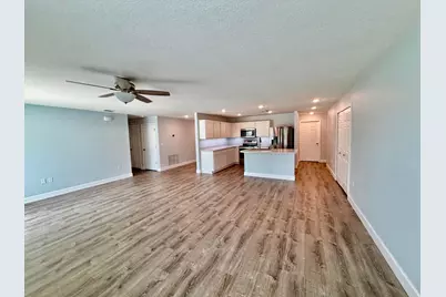 692 SW Hamberland Avenue, Port Saint Lucie, FL 34953 - Photo 14