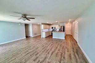 692 SW Hamberland Ave, Port Saint Lucie, FL 34953 - Photo 14