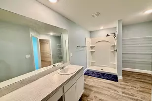 692 SW Hamberland Ave, Port Saint Lucie, FL 34953 - Photo 12