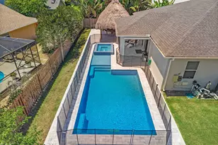 13458 Brixham St, Wellington, FL 33414 - Photo 26