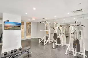 6301 Collins Ave, Miami Beach, FL 33141 - Photo 16