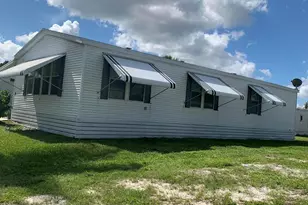 9 Maya Wy, Port Saint Lucie, FL 34952 - Photo 2