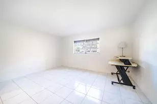 501 NE 14th Ave, Hallandale Beach, FL 33009 - Photo 20