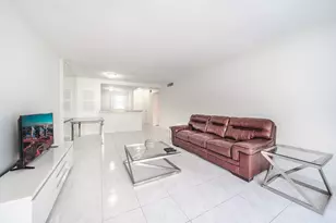 501 NE 14th Ave, Hallandale Beach, FL 33009 - Photo 6