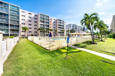 501 NE 14th Avenue #103, Hallandale Beach, FL 33009 - Photo 44