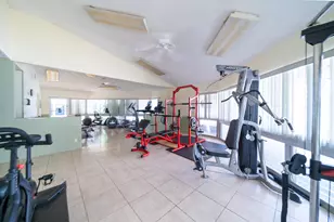 501 NE 14th Ave, Hallandale Beach, FL 33009 - Photo 60