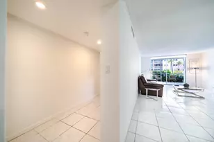 501 NE 14th Ave, Hallandale Beach, FL 33009 - Photo 14