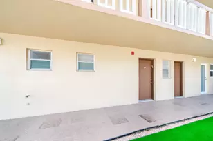 501 NE 14th Ave, Hallandale Beach, FL 33009 - Photo 38