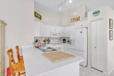 4255 NW 1st Drive, Deerfield Beach, FL 33442 - Photo 8