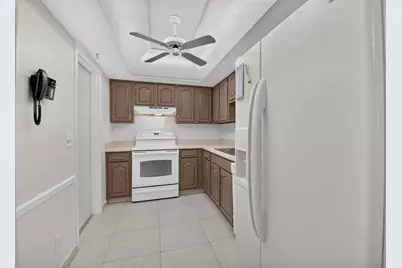 6895 Willow Wood Drive #1066, Boca Raton, FL 33434 - Photo 8