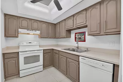 6895 Willow Wood Drive #1066, Boca Raton, FL 33434 - Photo 10