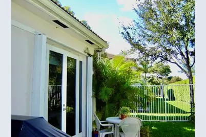 3133 Enclave Way, Lauderhill, FL 33319 - Photo 10