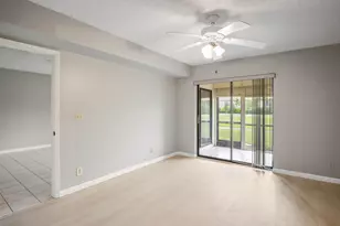 7593 Tahiti Ln, Lake Worth, FL 33467 - Photo 10