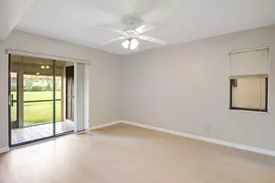 7593 Tahiti Ln, Lake Worth, FL 33467 - Photo 8