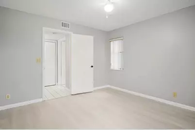 7593 Tahiti Lane #106, Lake Worth, FL 33467 - Photo 16