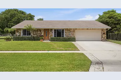 4778 Blue Pine Circle, Lake Worth, FL 33463 - Photo 2
