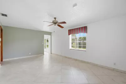 4778 Blue Pine Circle, Lake Worth, FL 33463 - Photo 10