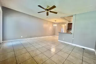 258 Windsor L, West Palm Beach, FL 33417 - Photo 2
